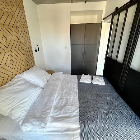 Green Port Spa Kolobrzeg Stylowy Loft- W Cenie Klimatyzacja, Baseny, 2 Jacuzzi, Sauna, Szlafroki, Bawialnia-3